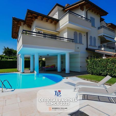 Desenzanoloft Official Partner Marriott Homes & Villas - Bea House, Sirmione With Private Garden And Share Pool 외부 사진