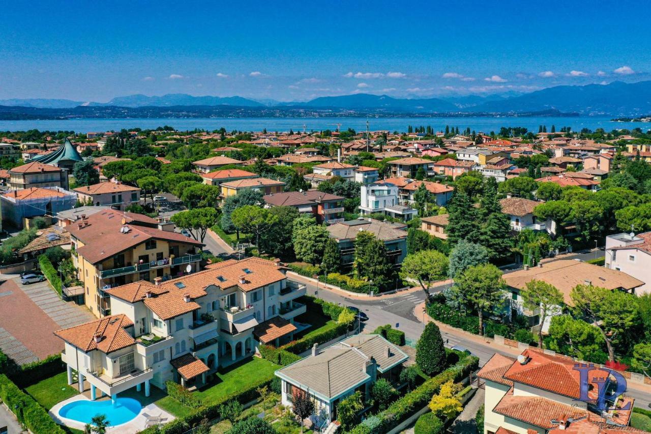 Desenzanoloft Official Partner Marriott Homes & Villas - Bea House, Sirmione With Private Garden And Share Pool 외부 사진